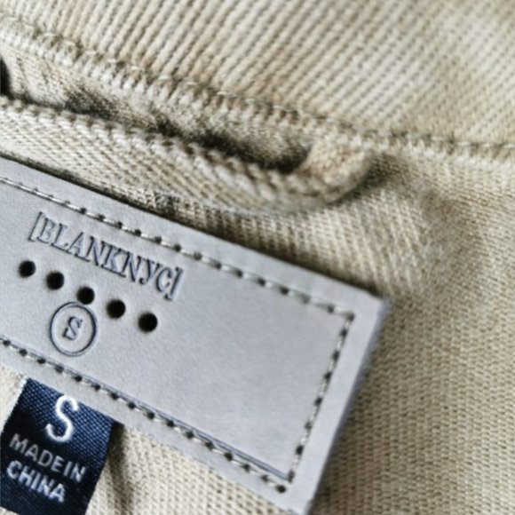 Blank NYC Cropped Jean Jacket with Puffed Sleeves - Picture 3 of 9